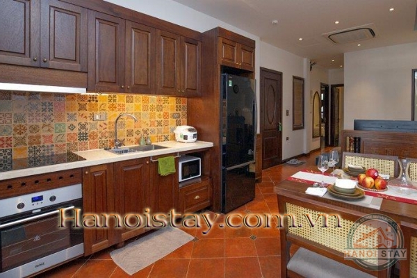 *Stay cool in this peaceful stylish Serviced apartment in Yen Phu Village, Tay Ho, Steps to the Lake* 5