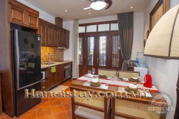 *Stay cool in this peaceful stylish Serviced apartment in Yen Phu Village, Tay Ho, Steps to the Lake* 7