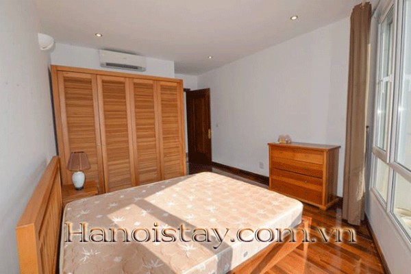 *STAY, FEEL&LOVE_Direct LAKE VIEW TAY HO APARTMENT* 3