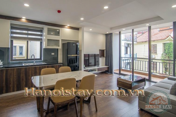 *Stay near Westlake with Amazing 2 Bedroom Apartment Rental in Quang Khanh Area, Super Bright* 2
