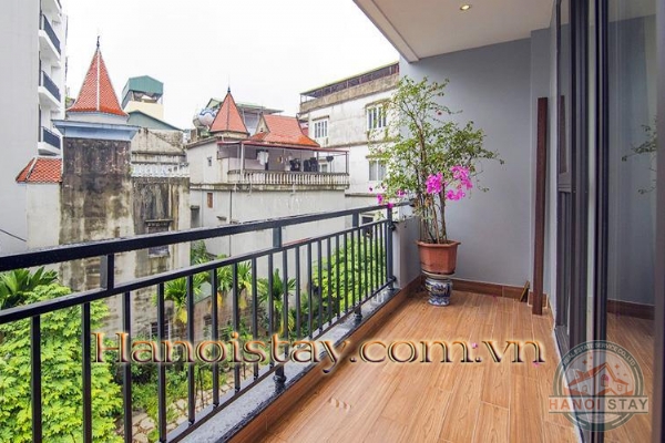 *Stay near Westlake with Amazing 2 Bedroom Apartment Rental in Quang Khanh Area, Super Bright* 10