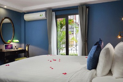 Studio Serviced Apartment with Lovely Balcony Rental in Tay Ho, Hanoi