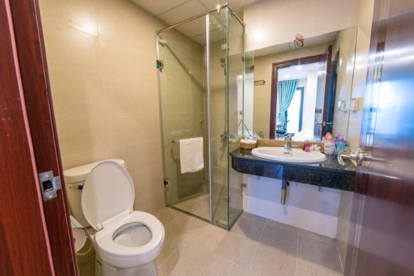 Stunning 2 BR Apartment in Central Field Building, 219 Trung Kinh @WESTERN STYLE 4