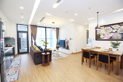 *Stunning & Beautiful View Three Bedroom Apartment For Rent in Vinhomes Metropolis*