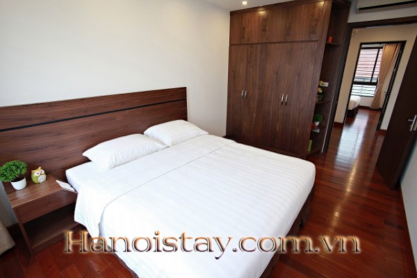 Stunning Executive Suite 3 Bedrm Property Rental in Tran Quoc Hoan str, Cau Giay 6