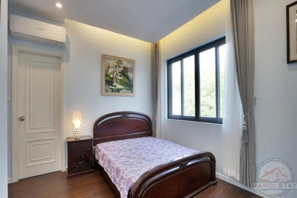 Stunning Lake View Penthouse apartment for rent in Trich Sai street with airy view from higher 10