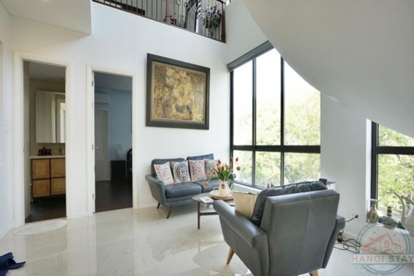 Stunning Lake View Penthouse apartment for rent in Trich Sai street with airy view from higher 5