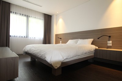 *Stunning Modern 1 Bedroom Serviced Apartment Rental in To Ngoc Van Street, Tay Ho*