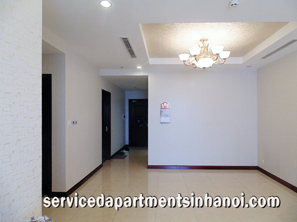 Stunning Three bedroom apartment for rent in R3, Vinhomes Royal City 7