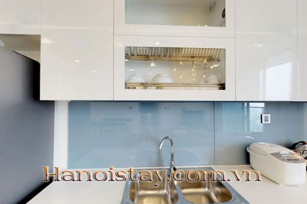 *Stunning Three Bedroom Apartment For Rent in Vinhomes Metropolis, Modern Amenities* 4
