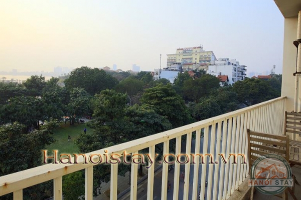 Stunning Three Bedroom Apartment Rental in To Ngoc Van str, Tay Ho 4