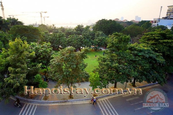 Stunning Three Bedroom Apartment Rental in To Ngoc Van str, Tay Ho 5