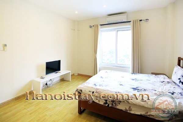 Stunning Three Bedroom Apartment Rental in To Ngoc Van str, Tay Ho 12