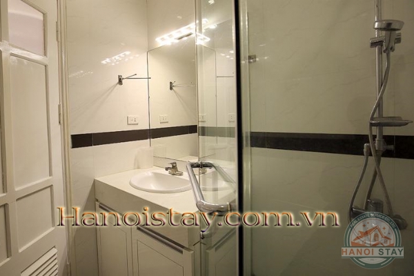 Stunning Three Bedroom Apartment Rental in To Ngoc Van str, Tay Ho 17