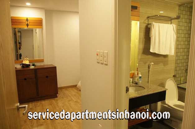 Stunning Two Bedroom Apartment for rent in Giang Vo street, Ba Dinh 5