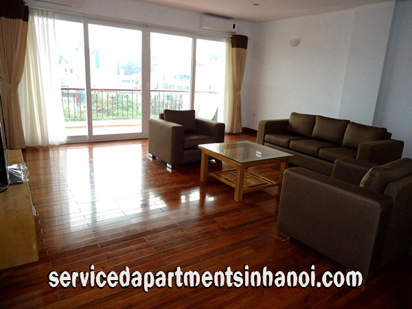 Stunning Two Bedroom Apartment for rent in Truc Bach area, Ba Dinh 1