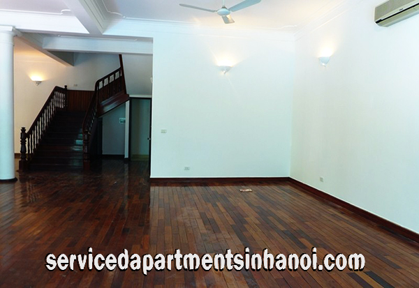 Stunning Villa For rent in Xom Chua Village, Tay Ho area, Beautiful swimming Pool 8