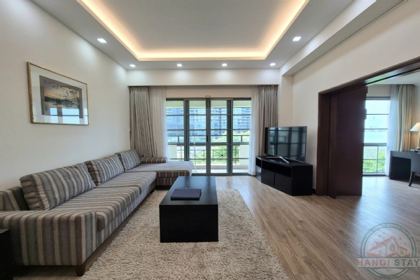 Stylish 3-Bedroom, 2-Bath Apartment for Rent | 110m² | West Lake Area 4