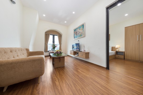Stylish & Modern Accommodation Rental in Cau Giay District, Close to Lotte Center 6