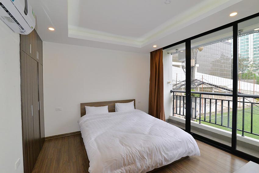 *Sunny & Bright 2 Bedroom Apartment Rental in Dang Thai Mai Street, Tay Ho* 10