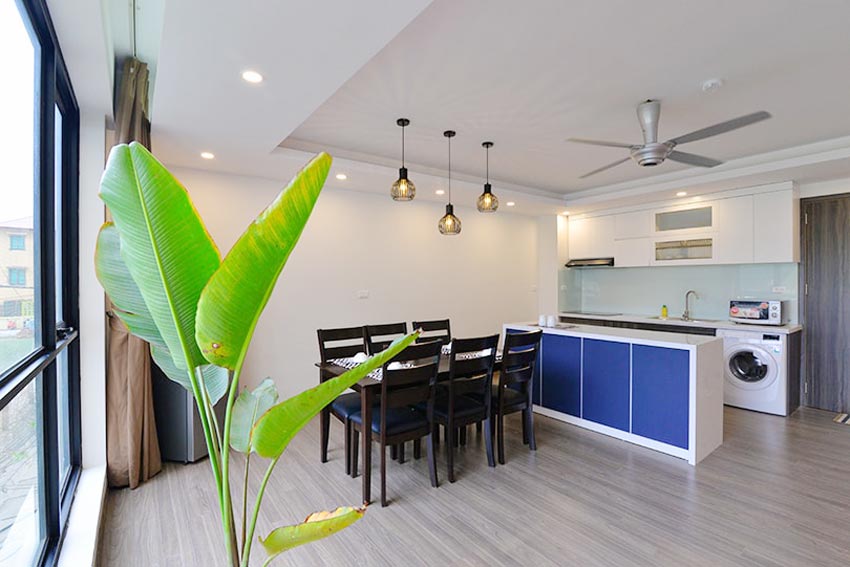 *Sunny & Bright 2 Bedroom Apartment Rental in Dang Thai Mai Street, Tay Ho* 11