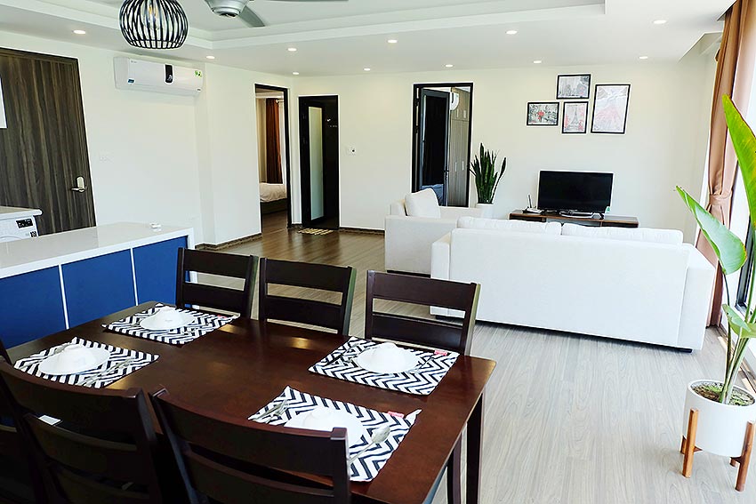 *Sunny & Bright 2 Bedroom Apartment Rental in Dang Thai Mai Street, Tay Ho* 15