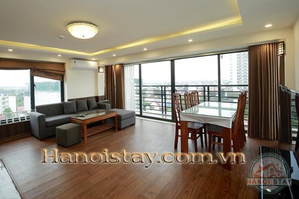 Super Bright 2 Bedroom Apartemnt Rental in To Ngoc Van Street, Tay Ho, Very Nice View 4