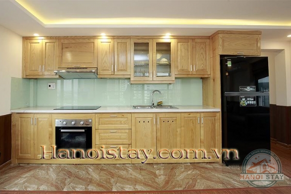 Super Bright 2 Bedroom Apartemnt Rental in To Ngoc Van Street, Tay Ho, Very Nice View 5