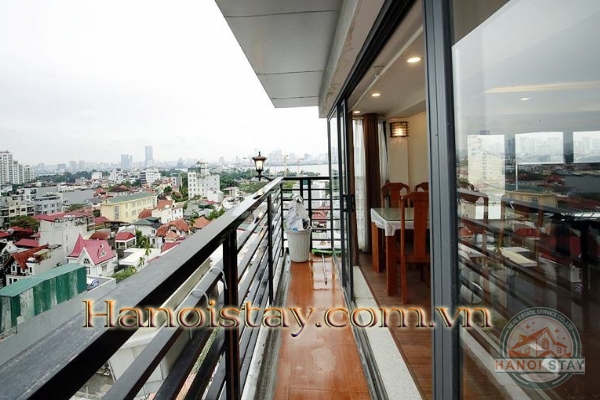 Super Bright 2 Bedroom Apartemnt Rental in To Ngoc Van Street, Tay Ho, Very Nice View 8