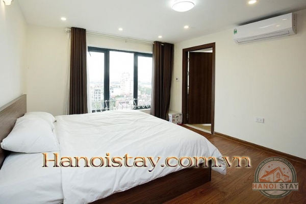 Super Bright 2 Bedroom Apartemnt Rental in To Ngoc Van Street, Tay Ho, Very Nice View 14