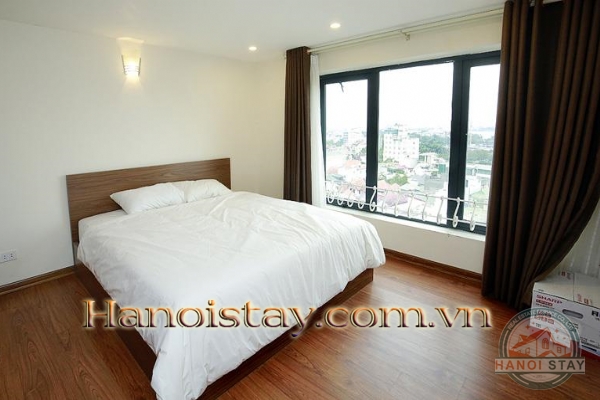 Super Bright 2 Bedroom Apartemnt Rental in To Ngoc Van Street, Tay Ho, Very Nice View 16