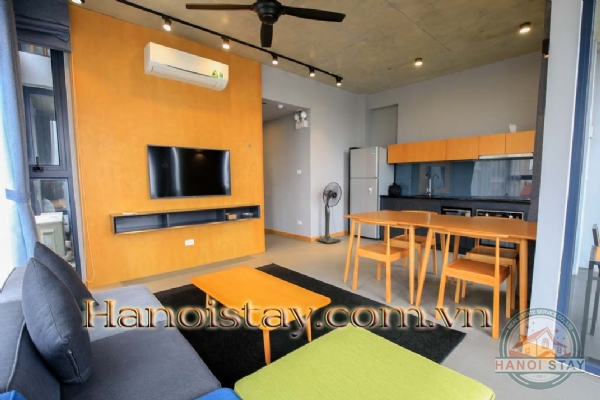 *Super Bright & Lake View Two Bedroom Property for rent near Thong Nhat Park, Center Of Hanoi* 4