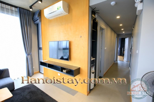 *Super Bright & Lake View Two Bedroom Property for rent near Thong Nhat Park, Center Of Hanoi* 5