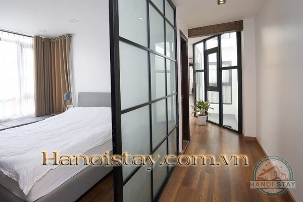 *Super hot 2 bedroom service apartment right in the center of Dang Thai Mai Street, Tay Ho* 11