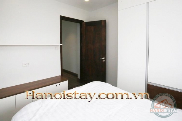 *Super hot 2 bedroom service apartment right in the center of Dang Thai Mai Street, Tay Ho* 18