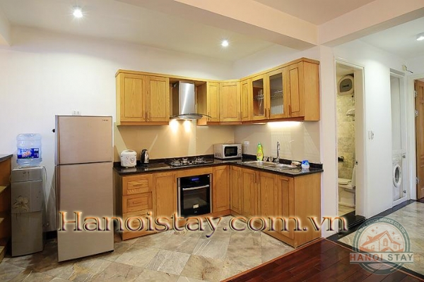Super hot Lake Front 2 bedroom serviced apartment Rental in Quang Khanh street, Center of West Lake 8
