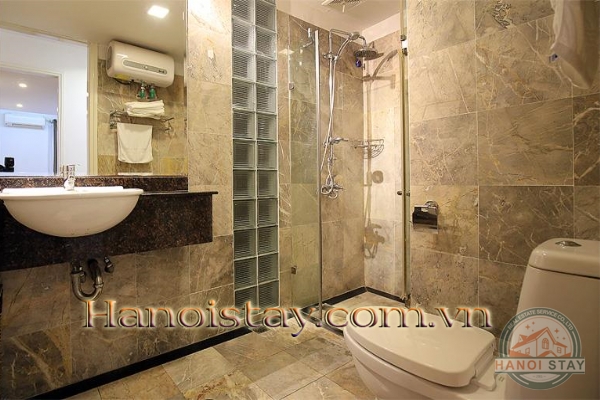 Super hot Lake Front 2 bedroom serviced apartment Rental in Quang Khanh street, Center of West Lake 9
