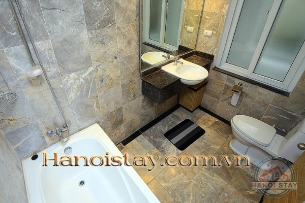 Super hot Lake Front 2 bedroom serviced apartment Rental in Quang Khanh street, Center of West Lake 23