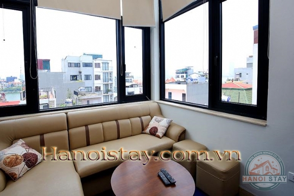 Take a chance to live in this Amazing duplex apartment rental in Westlake 7