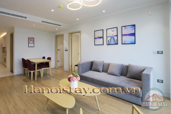 *Take a chance to live in This Modern 2 Bed Apartment Rental, straight View to Truc Bach lake* 6