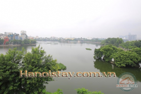 *Take a chance to live in This Modern 2 Bed Apartment Rental, straight View to Truc Bach lake* 10