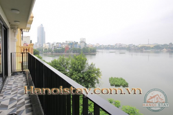 *Take a chance to live in This Modern 2 Bed Apartment Rental, straight View to Truc Bach lake* 11
