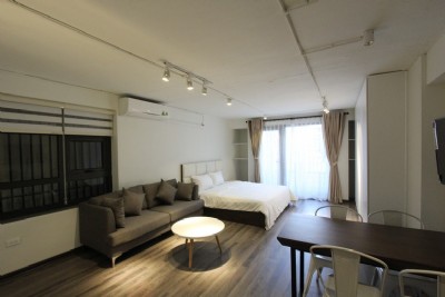 *The Cozy Residence near Xuan Dieu str, Central Peaceful Tay Ho*