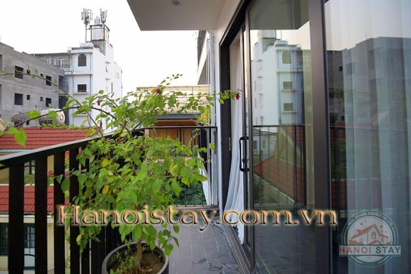*The luxurious apartment in the peaceful area at Hanoi Westlake 4 Bedroom Apartment* 10