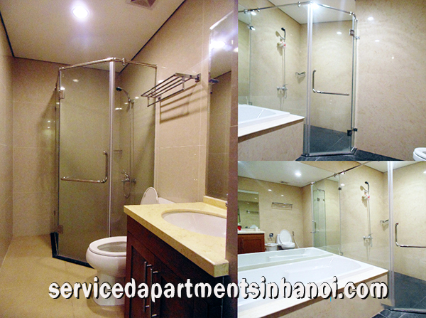 Three bedroom Apartment for rent in R5 Building, Royal City with Nice view 11