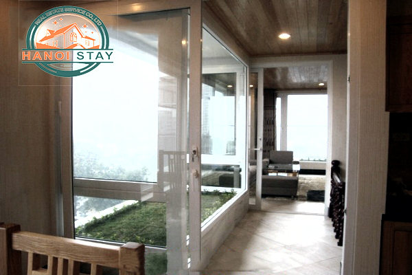 Three bedroom Apartment Rental in Lang Ha str, Dong Da district 1