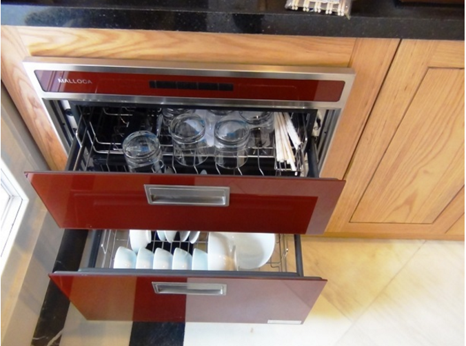 Three bedroom Apartment Rental in Lang street, Dong Da 9