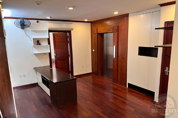 Top Floor Luxury: 4BR Duplex with Lake View in Truc Bach, Ba Dinh 20