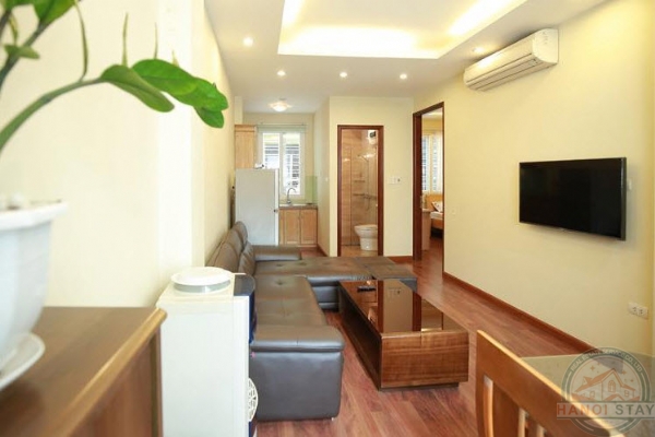 *Tranquil & Good Size 02 BR Apartment for rent in Dang Thai Mai str, Tay Ho* 1