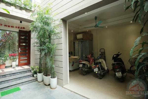 *Tranquil & Good Size 02 BR Apartment for rent in Dang Thai Mai str, Tay Ho* 2